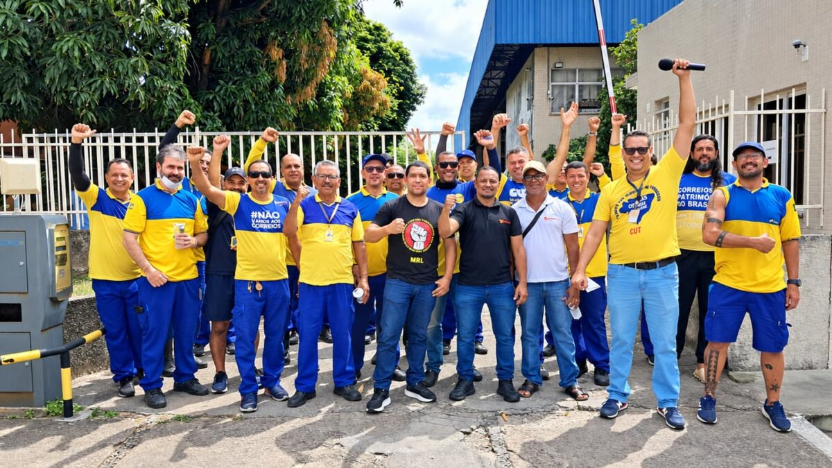 Greve dos Correios começa com mobilização no CDD Aracaju